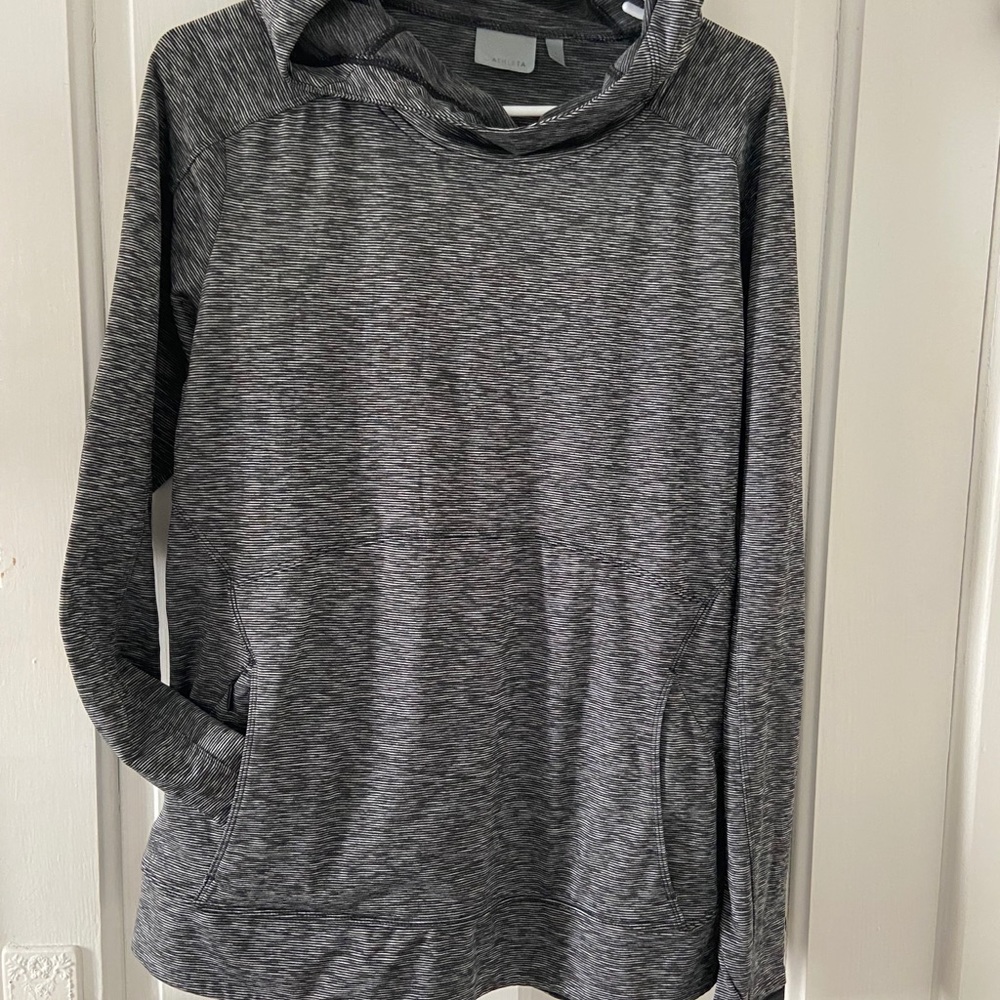 Hooded Large Athleta long sleeve